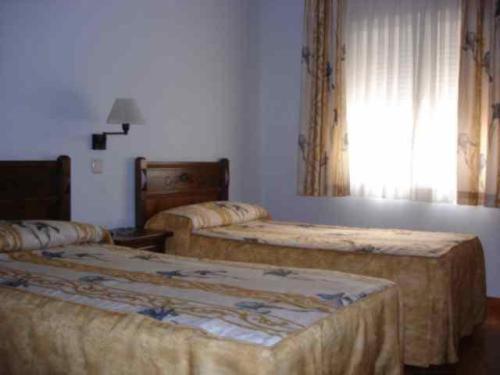 Hostal Cruz Verde นาวาลการ์เนโณ ห้อง รูปภาพ
