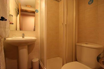Hostal Cruz Verde นาวาลการ์เนโณ ภายนอก รูปภาพ