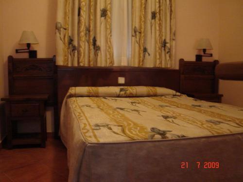 Hostal Cruz Verde นาวาลการ์เนโณ ห้อง รูปภาพ